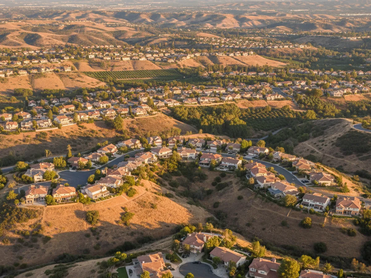 North County Inland San Diego County neighborhood near Lake San Marcos